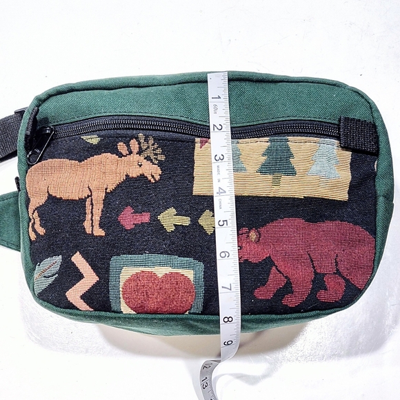 Vintage Fanny Waist Pack Crossbody Bag Green Cordura Moose Bear Tapestry Med Lrg - Picture 8 of 11